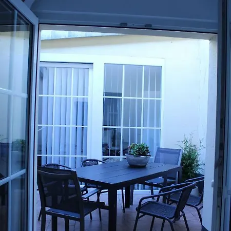 109 Wilhelmstrasse 아파트 *